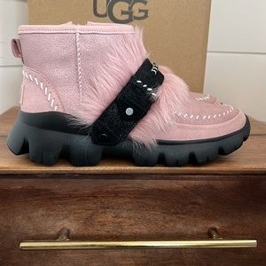 NWT Ugg fluff punk ankle boot
